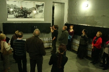 Zwiedzanie wystawy "Lublin. Pamięć Miejsca" podczas otwarcia.