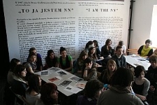 IX LO uczestniczy w "Listach do Henia"