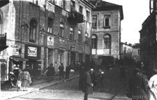 Lublin, ulica Nowa 19 i wylot ulicy Noworybnej