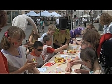 "Terytorium Poezji&rdquo; - śniadanie z Alicją z Krainy Czar&oacute;w