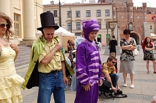 "Terytorium Poezji&rdquo; - śniadanie z Alicją w Krainie Czar&oacute;w z dziećmi ze SP nr 14