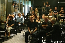 Publiczność na wręczeniu Nagrody "Kamień" Piotrowi Matywieckiemu