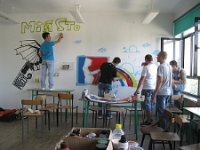 Praca nad instalacją poetycką i Graffiti z poezją Czesława Miłosza - ZS Transportowo-Komunikacyjnych w Lublinie