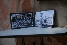 Książka artystyczna z legendą o kamieniu nieszczęścia wystawiona podczas Festiwalu "Zaczarowany Lublin"