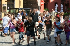 Zabawy ludowe na Rynku podczas Festiwalu "Zaczarowany Lublin"