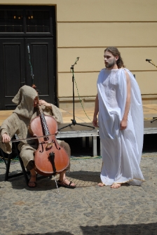 "O tym jak skromność i pychę w kamieniu zamknięto"