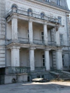 Dawny Pałac Chrzanowskich w Lublinie, kolumnowy portyk