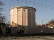 Wieża ciśnień przy Alejach Racławickich w Lublinie
