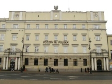Budynek Poczty Głównej przy ul. Krakowskie Przedmieście 50 w Lublinie