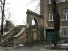 Budynek dawnej Miejskiej Szkoły Powszechnej przy ul. Szkolnej 6 w Lublinie, fragment