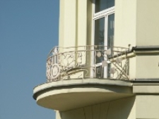 Kamienica przy ul. 3 Maja 6 w Lublinie, balkon narożny