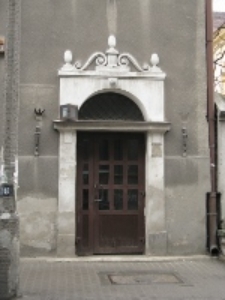 Dawny budynek zarządu telefonów miejskich PAST w Lublinie, portal wejściowy