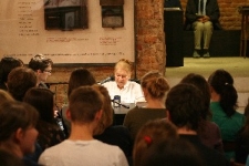 Julia Hartwig podczas spotkania ze studentami KUL w Izbie Drukarstwa