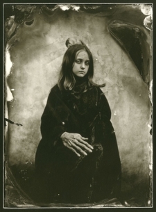 Zaczarowany Lublin 2011 - pamiątkowa fotografia laureatki konkursu na najciekawsze przebranie w korowodzie