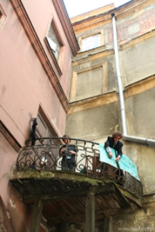 Mieszkanie Poezji "Wiersze z balkonu"