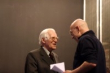 J&oacute;zef Zięba i Tomasz Pietrasiewicz podczas wieczoru wspomnieniowego "Miłosz w Lublinie"