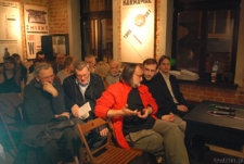 Publiczność na spotkaniu z Michałem Kasprzakiem w 30. rocznicę wprowadzenia stanu wojennego
