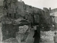 Ruiny kamienicy przy ul. Olejnej w Lublinie. Fotografia