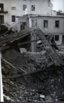Zniszczenia w Lublinie na skutek bombardowania 9 IX 1939 roku. Fotografia