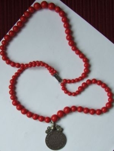 Pieniądz - ozdoba kobiecego stroju biłgorajskiego