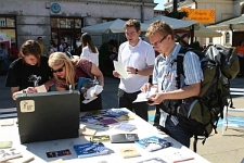 Stół Poezji na Placu Łokietka