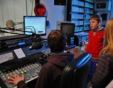 Mali dźwiękowcy w radiu