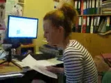 Irena Bzdoń czyta utwór Juliana Tuwima