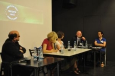 Uczestnicy panelu dyskusyjnego podczas konferencji "Pojednanie przez trudna pamięc. Wołyn 1943"