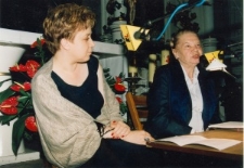 Julia Hartwig i Agata Koss podczas spotkania w ramach Festiwalu "W kręgu Bramy"