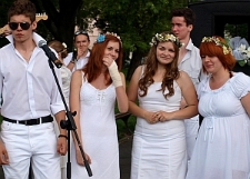 Młodzież z II LO na Maj&oacute;wce Filareckiej