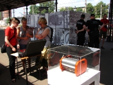 Projekt Wagon 2010 Lublin na peronie w Bydgoszczy.