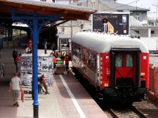 Projekt Wagon 2010 Lublin na peronie w Szczecinie.