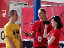 Nagranie relacji w ramach akcji Historia Mówiona podczas projektu Wagon Lublin 2010, na peronie w Szczecinie.