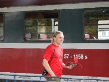 Akcja ulotkowa podczas projektu Wagon Lublin 2010 na peronie w Zielonej Górze.