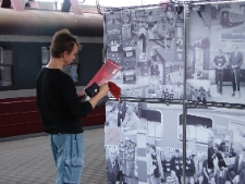 Projekt Wagon 2010 Lublin na peronie w Katowicach.