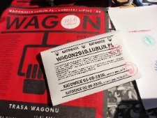 Projekt Wagon 2010 Lublin na peronie w Katowicach.