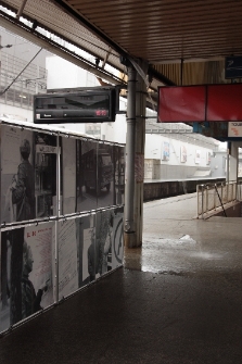 Projekt Wagon 2010 Lublin na peronie w Krakowie.