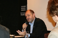 O. Tomasz Dostatni podczas Szkoły z Mistrzem - spotkania z Zygmuntem Baumanem