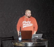 Grzegoż Stunża podczas THATCamp Polska