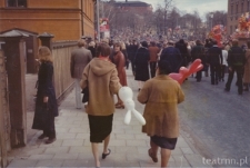 Krystyna Modrzewska i J.Backman podczas święta Sista April