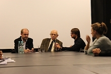 Profesor Kłoczowski odpowiada na pytania licealist&oacute;w