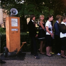 Młodzież na obchodach 70. rocznicy śmierci J&oacute;zefa Czechowicza