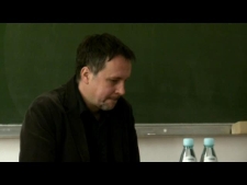 Spotkanie licealist&oacute;w z Tomaszem R&oacute;życkim w II LO