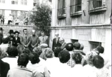 Symcha Wajs podczas uroczystości odsłonięcia tablicy pamiątkowej na budynku Jesziwa Chachmej Lublin