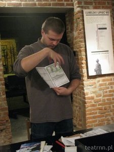 Warsztaty edukacyjne realizowane w ramach projektu "Ocalić od zapomnienia - Krystyna Modrzewska"