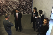 Wizyta Ambasadora USA w Polsce Stephena Mulla w Ośrodku "Brama Grodzka - Teatr NN"