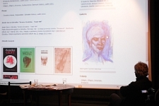 Jacek Guz podczas prezentacji strony Leksykon Lublin poświęconej jemu