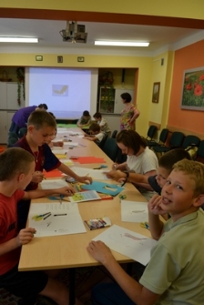 Zaczarowany Lublin 2013 - tak powstają dzieła sztuki ludowej w wykonaniu lubelskiej młodzieży