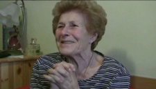 Pierwszy raz w życiu zobaczyłam brodatych Żyd&oacute;w - Wanda Jezierska - fragment relacji świadka historii [WIDEO]