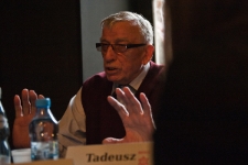 Tadeusz Pydo podczas Misterium Pamięci "Ocalone Losy" 2013